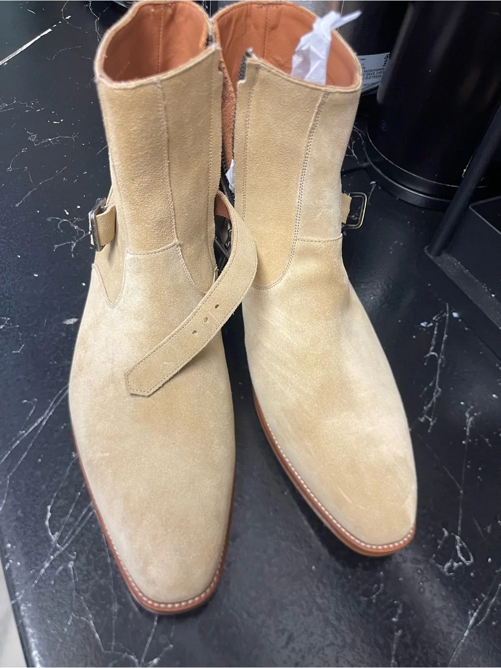 Men's Beige Suede Chukka Boots with Red Sole
